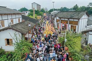 多点开花！雄鹿本场12人有得分进账 7人得分上双